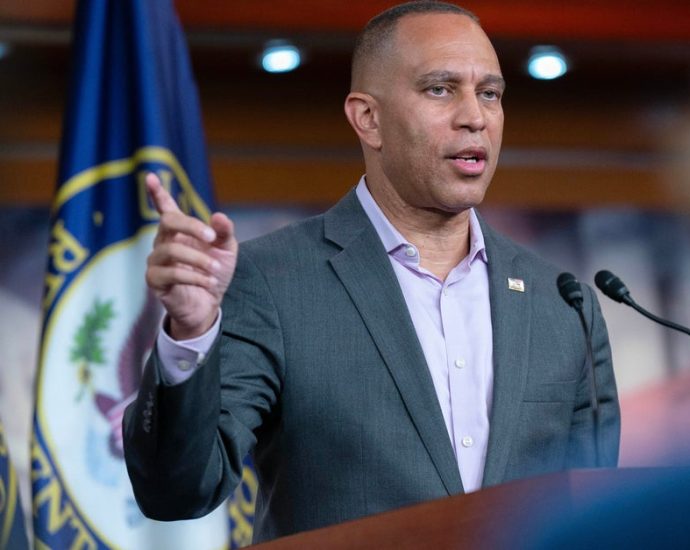 more-than-100-democrats-vote-against-aid-to-israel-in-big-symbolic-vote