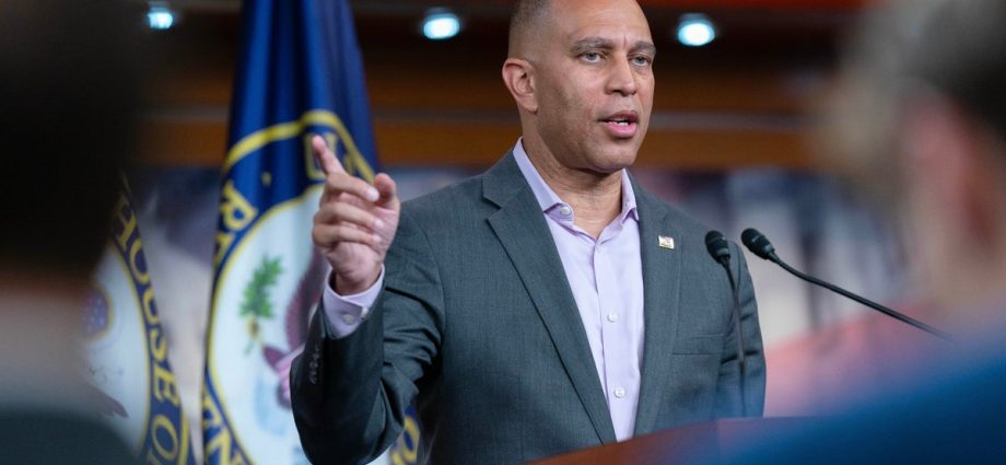 more-than-100-democrats-vote-against-aid-to-israel-in-big-symbolic-vote