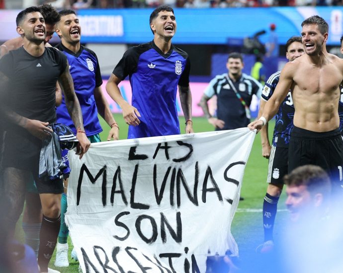 argentina’s-falklands-banner-sparks-controversy-at-world-cup