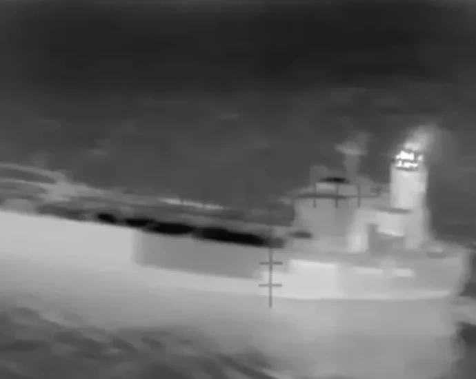 ukraine-hit-147-russian-shadow-fleet-ships-in-10-days.-now-moscow-is-pulling-its-best-drone-unit-off-the-front-to-guard-the-tankers,-partisans-say