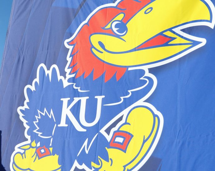 university-of-kansas-sends-trans-employee-legal-notice-for-using-women’s-bathroom