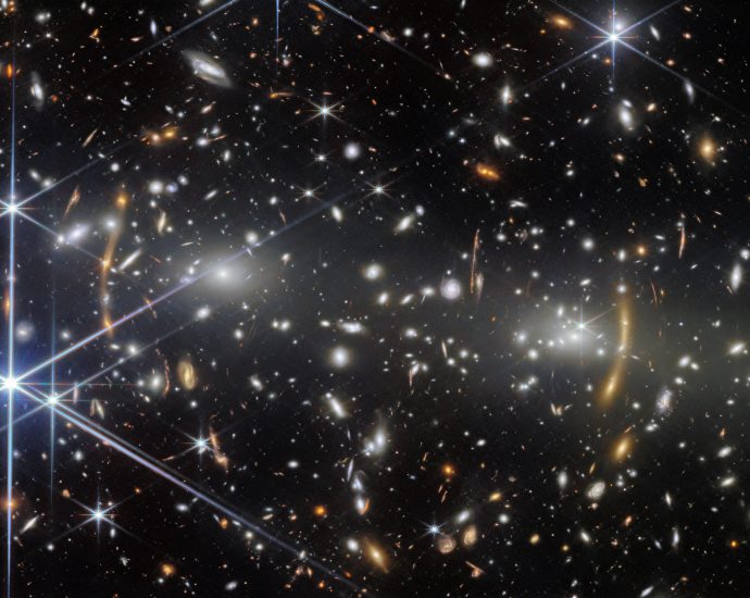 young-galaxy-cluster