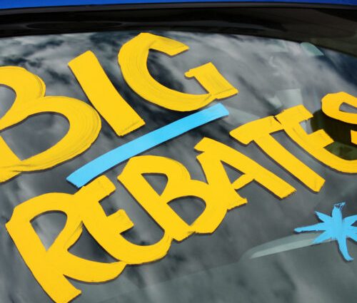 California creates $3,500 rebate for new electric vehicle buyers