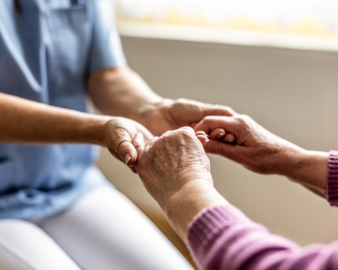 immigration-crackdown-cripples-america’s-caregiving-industry