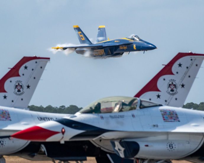 blue-angels-pilot-behind-viral-low-altitude-florida-beach-flyover-won’t-be-fired,-us-navy-says
