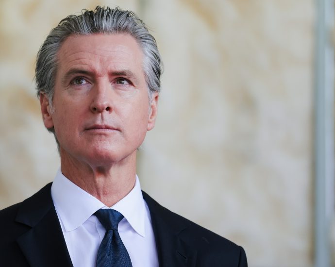 california-turns-up-pressure-on-insurance-as-wildfire-fight-drags-on