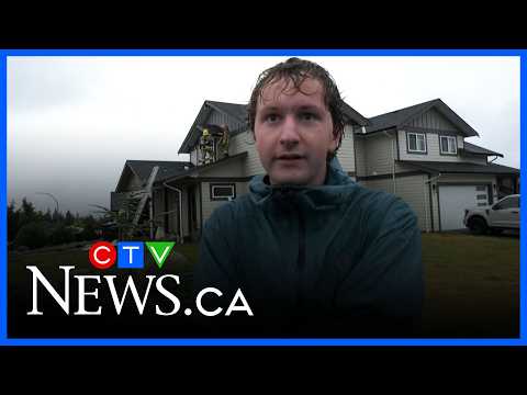 strong-electrical-storm-over-vancouver-island
