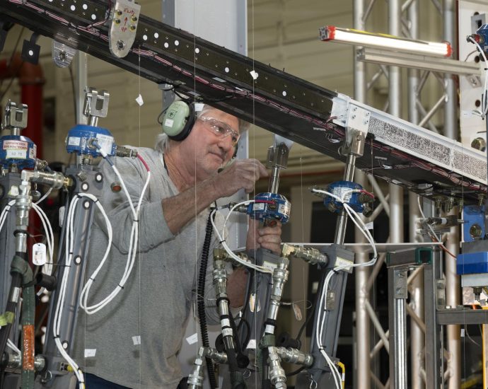 nasa-pushes-new-wing-design-to-find-structural-limits
