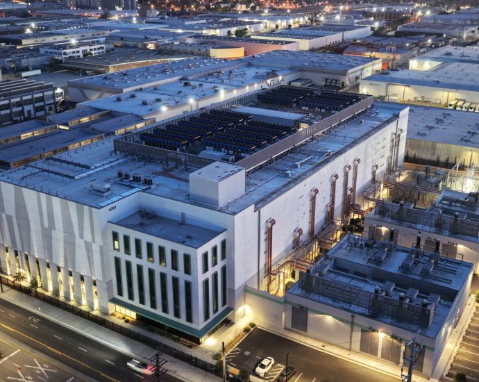 ai-data-centers-are-popping-up-everywhere.-what-exactly-do-they-do?
