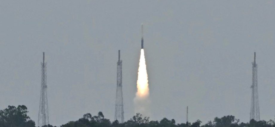 india-achieves-milestone-with-launch-of-first-private-sector-orbital-rocket