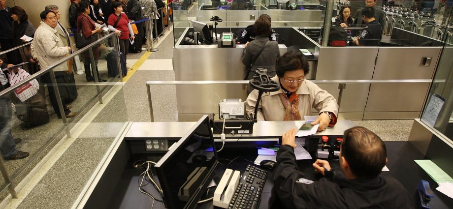 press-freedom-groups-warn-of-chilling-effect-after-cbp-seizes-journalist’s-phones