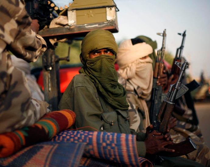 armed-groups-attack-malian-military-convoy-in-gao-region