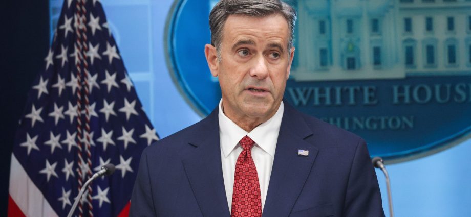 cia-chief-says-russian-recruit-has-20-30-minute-life-expectancy-from-ukrainian-drones