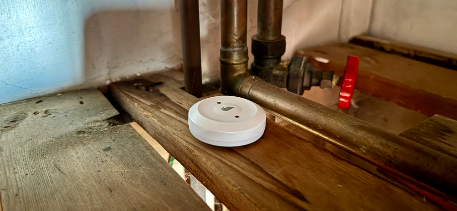 4 smart home sensors you should put in your basement, crawl space, and attic