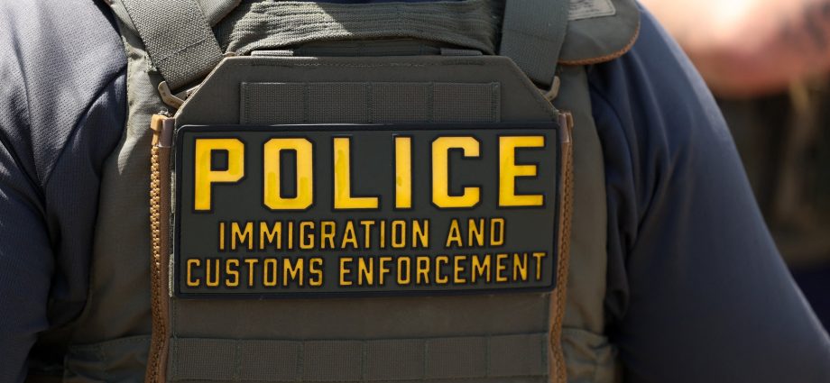 fbi-will-no-longer-investigate-ice-confrontations:-report