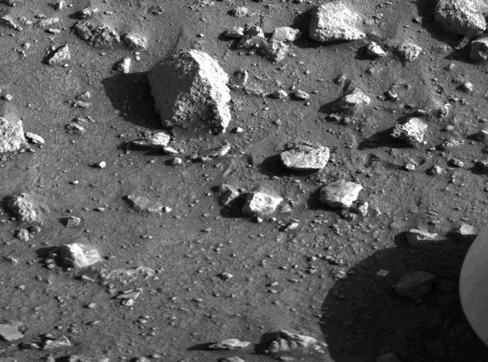 our-first-view-of-the-surface-of-mars