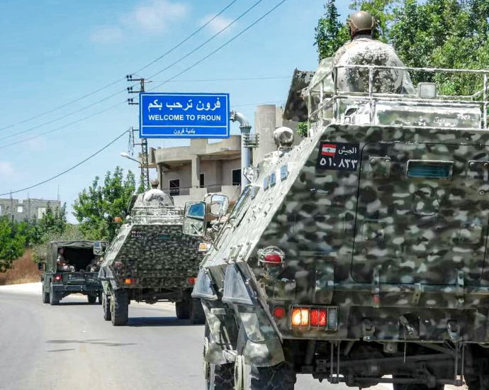 lebanese-return-to-‘pilot-zone’-villages-they-say-israel-never-occupied