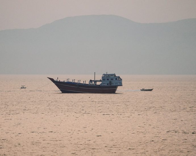 hormuz-tankers-on-fire,-as-us,-iran-continue-attacks:-what’s-the-latest?