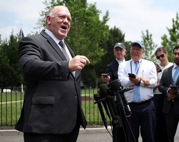 the-humiliation-of-tom-homan
