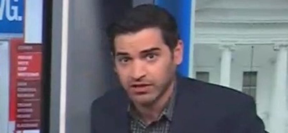 democrats-have-this-big-reason-to-worry-ahead-of-the-midterms,-harry-enten-says