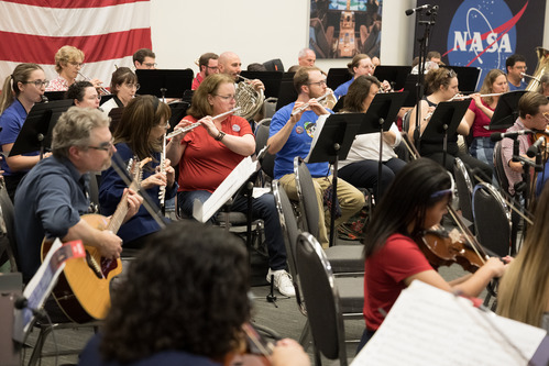 nasa langley-celebrates-community-through-music with-‘symphony-under-the-stars’-event