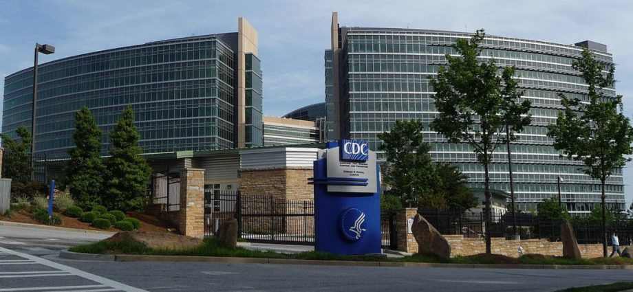 cdc-reportedly-ends-$200m-in-hiv-prevention-grants,-putting-nearly-100-community-organizations-at-risk
