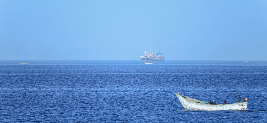 more-than-140-dead,-missing-on-refugee-boat-stranded-off-mauritania