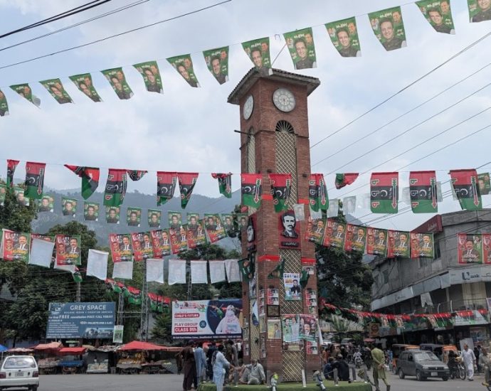 can-pakistan-administered-kashmir’s-election-overcome-a-violent-summer?