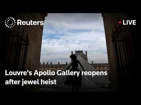 live:-louvre’s-apollo-gallery-reopens-after-jewel-heist
