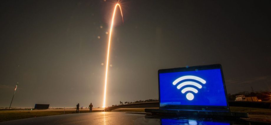 Artemis III astronauts will beam 4k video from Orion to Earth using SpaceX Starlink lasers