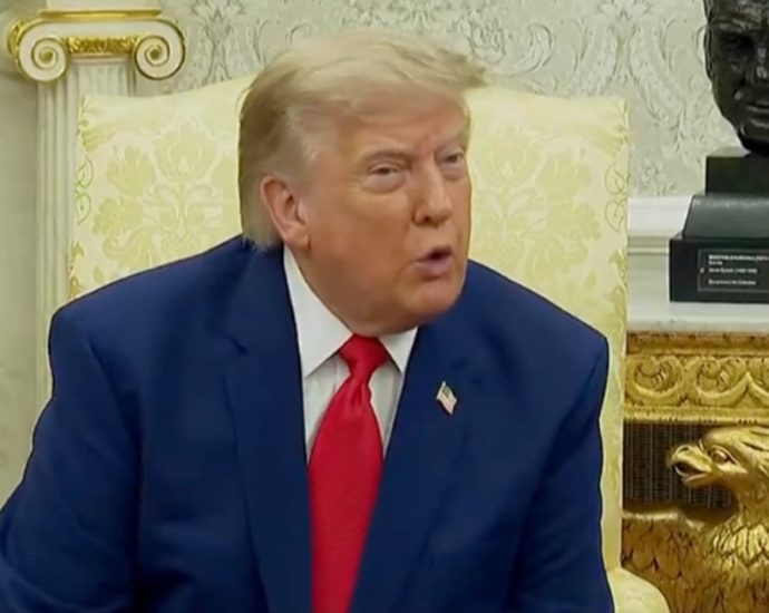 the-traitor-lashes-out-at-female-reporter-asking-‘what’s-the-plan?’-in-iran