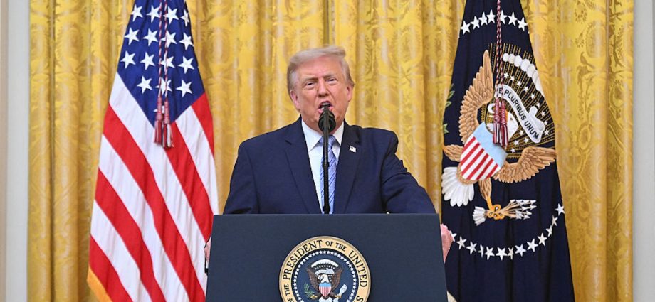 fox-news-snubs-the-traitor’s-election-fantasy-after-learning-expensive-lesson