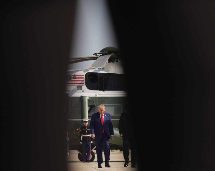 the-traitor-media-company-unveils-insider-trading-service