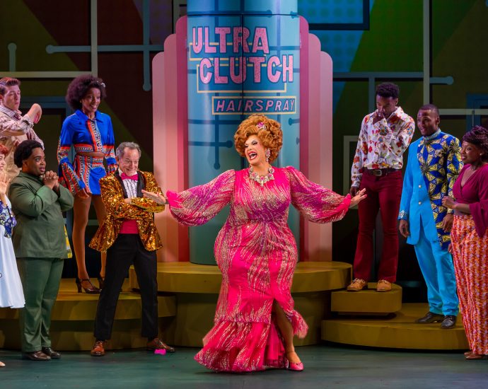 alexis-michelle-opens-up-about-playing-edna-turnblad-and-why-‘hairspray’-hits-different-today