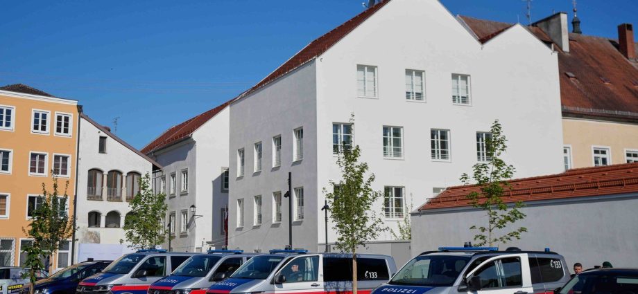 austrian-home-where-hitler-was-born-reopened-as-police-station
