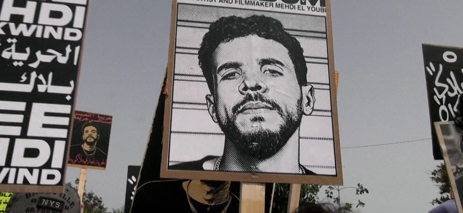 calls-for-moroccan-rapper’s-release-outside-a-casablanca-court