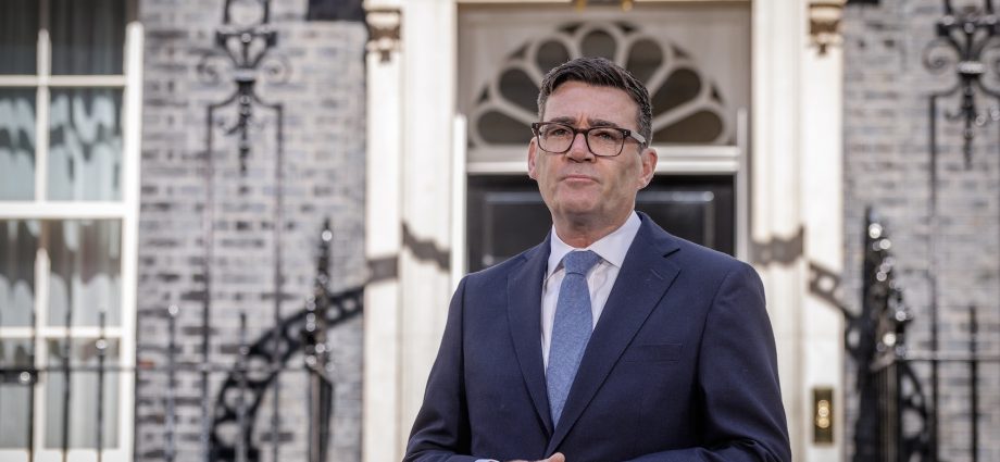 can-andy-burnham-save-britain?-wait,-what-would-that-even-mean?
