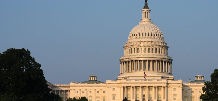 house-gop-adopts-$95-billion-package-to-fund-more-war,-voting-law-changes