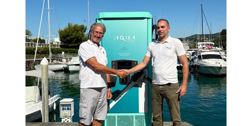 aqua-superpower-deploys-charging-for-electric-boats-and-cars-at-italian-marinas