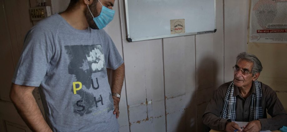 kashmiri-activist-khurram-parvez-and-journalist-irfan-mehraj-freed-on-bail