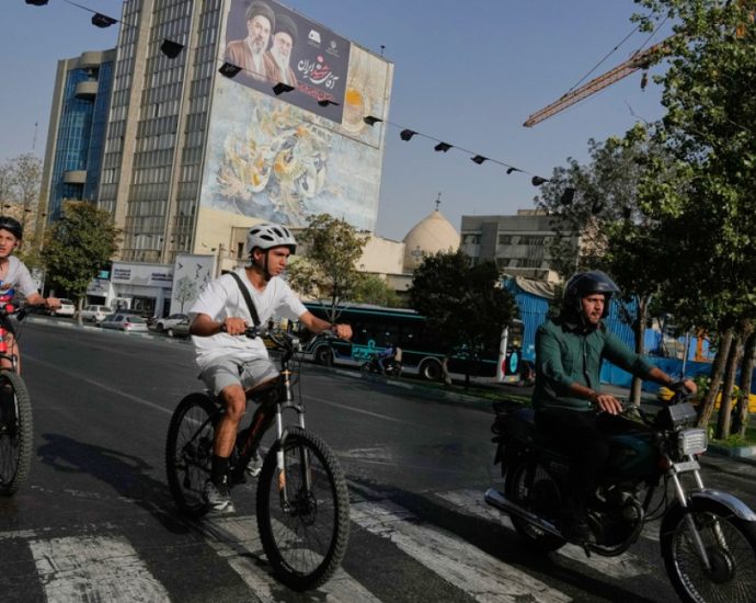 the-traitor-warns-of-largest-strikes-on-iran-yet-as-tehran-lashes-out-across-gulf