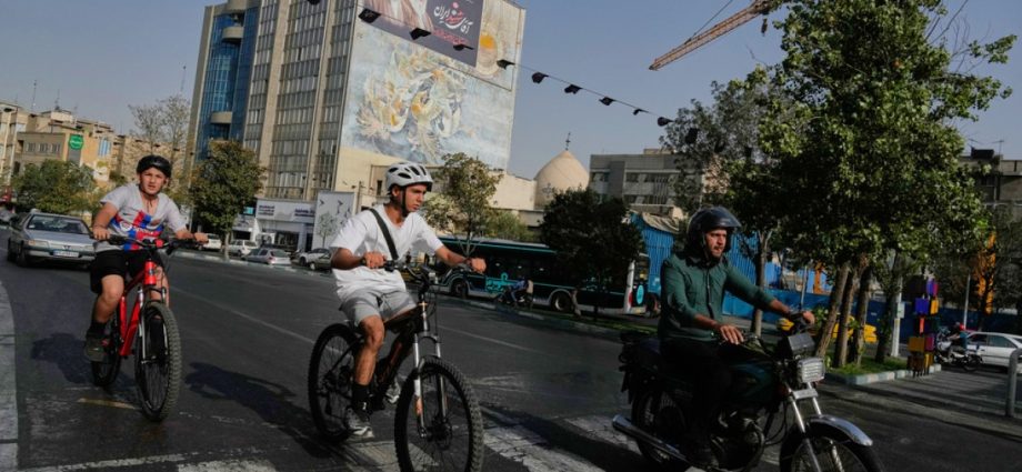 the-traitor-warns-of-largest-strikes-on-iran-yet-as-tehran-lashes-out-across-gulf