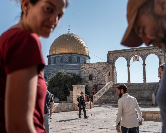 arab-and-muslim-countries-condemn-israeli-storming-of-al-aqsa-mosque