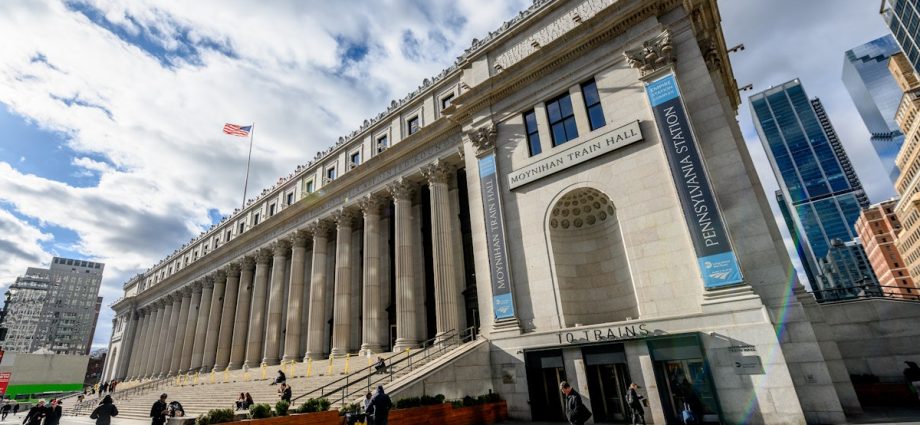 the-traitor-team-moves-to-rename-new-york’s-penn-station