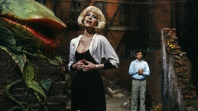 ellen-greene-returns-as-audrey-for-‘little-shop-of-horrors’-40th-anniversary-tour