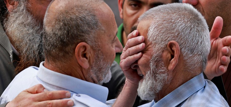 four-palestinians-killed-as-israeli-settlers-raid-occupied-west-bank-town