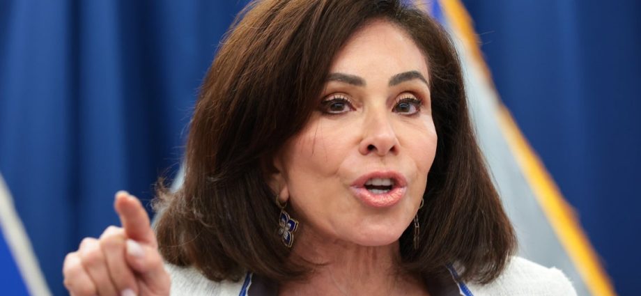 jeanine-pirro’s-reflecting-pool-case-is-a-long-shot-for-prosecutors