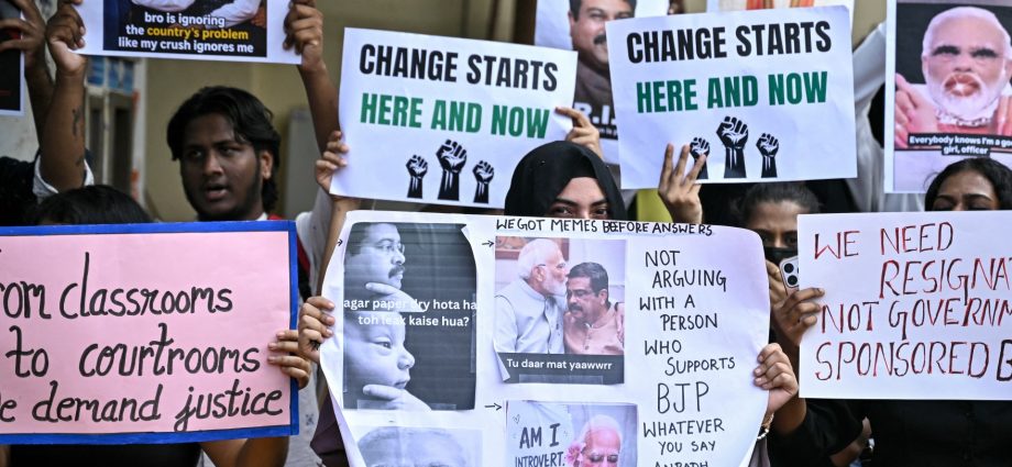 indian-student-protests:-what’s-next-after-modi’s-promise-on-exam-leaks?