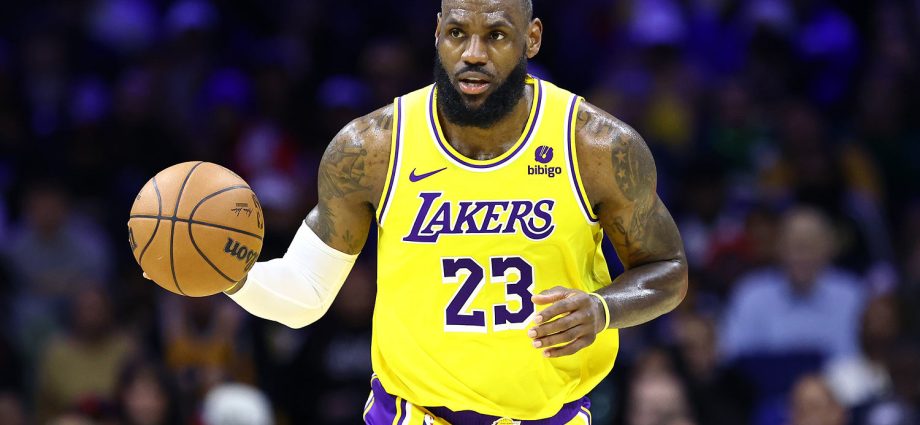 lebron-james-signs-with-philadelphia-76ers
