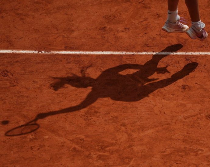 pro-women’s-tennis-to-require-genetic-testing